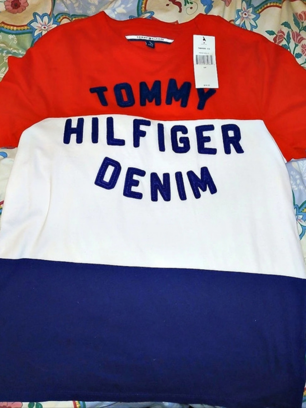 Tommy Hilfiger Denim Colorblock Logo T-Shirt